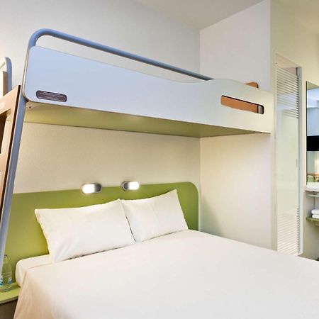 Ibis Budget Givet Ngoại thất bức ảnh