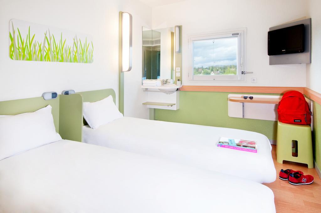 Ibis Budget Givet Phòng bức ảnh